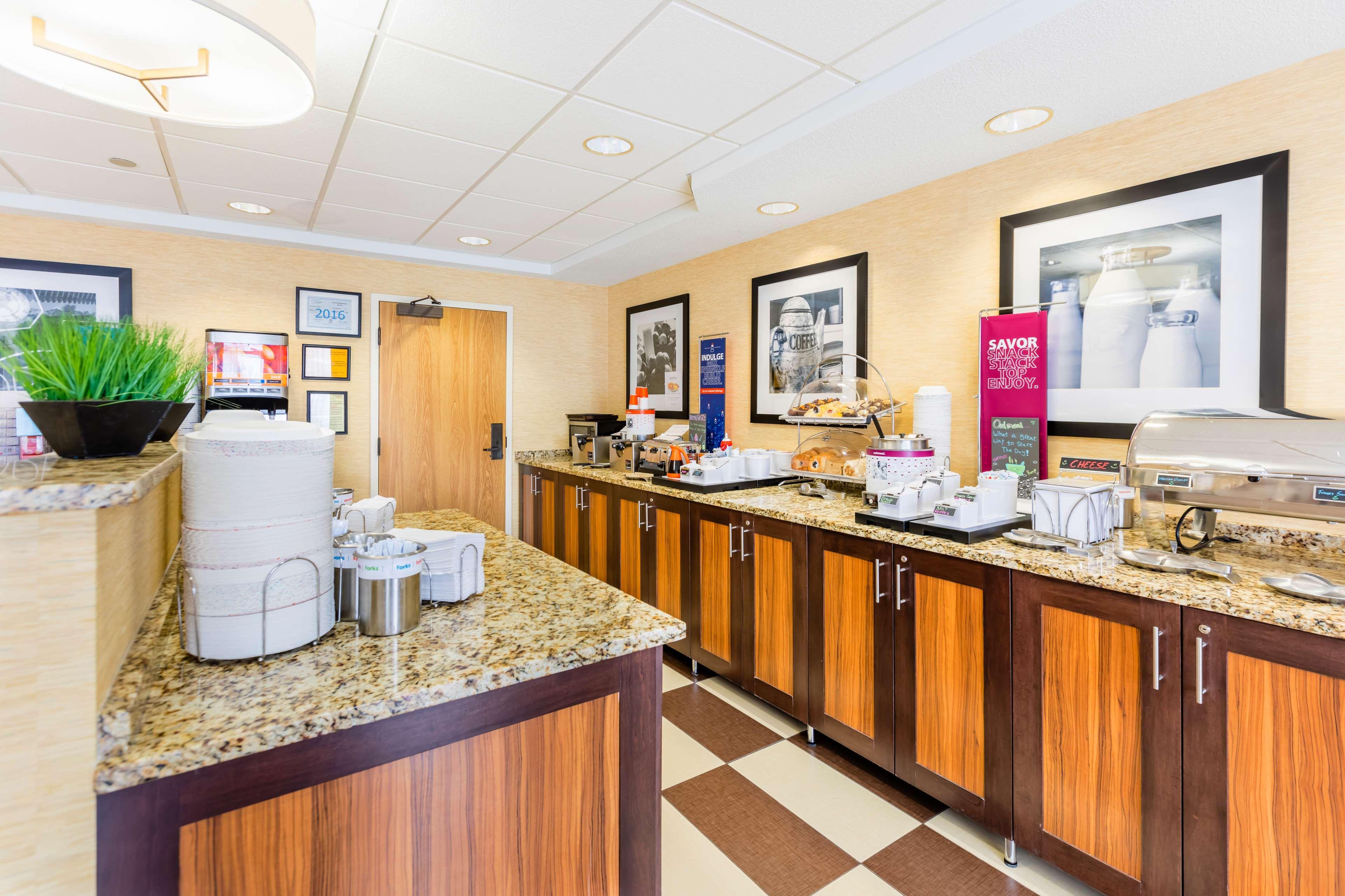 Saint Charles Hampton Inn St Charles St Peters מראה חיצוני תמונה