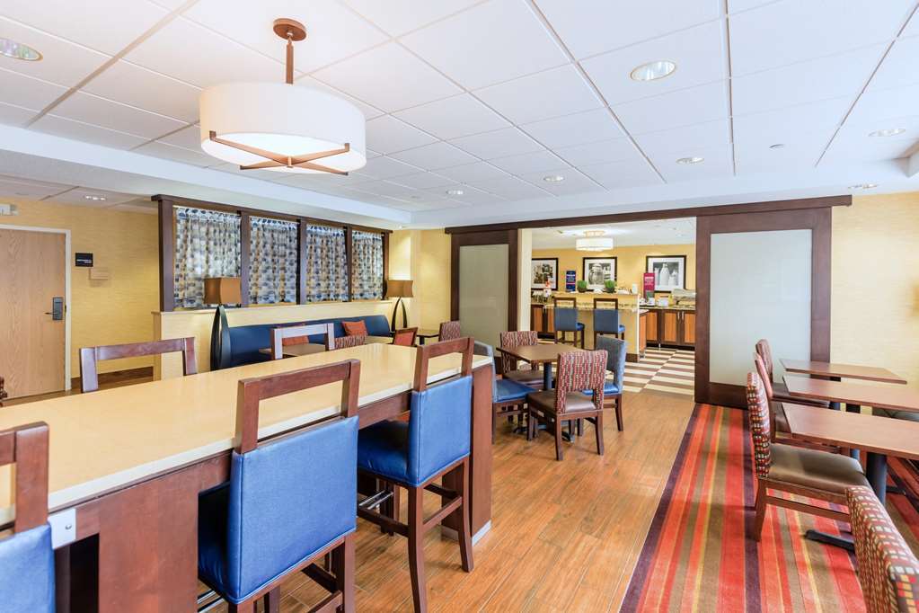 Saint Charles Hampton Inn St Charles St Peters מסעדה תמונה